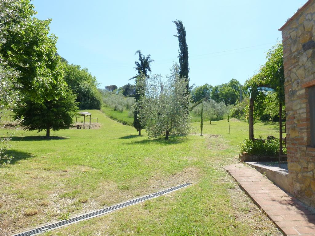 Ferienwohnung Agriturismo Le Colline Montescudaio Zimmer foto